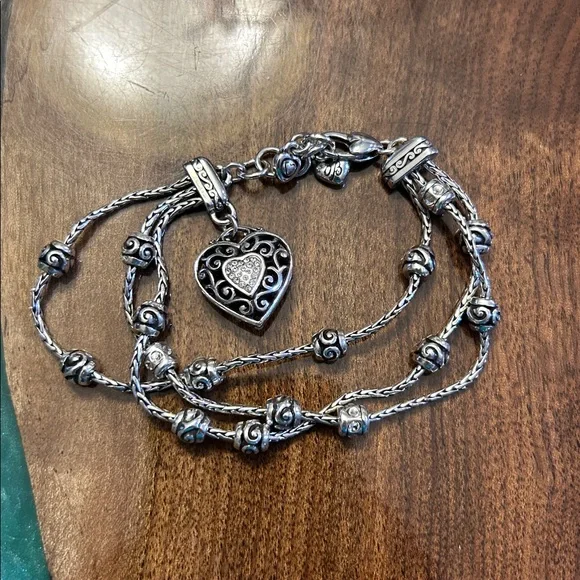 Brighton Reno Heart Bracelet features a silver-plated triple chain design, EUC - Picture 6 of 8